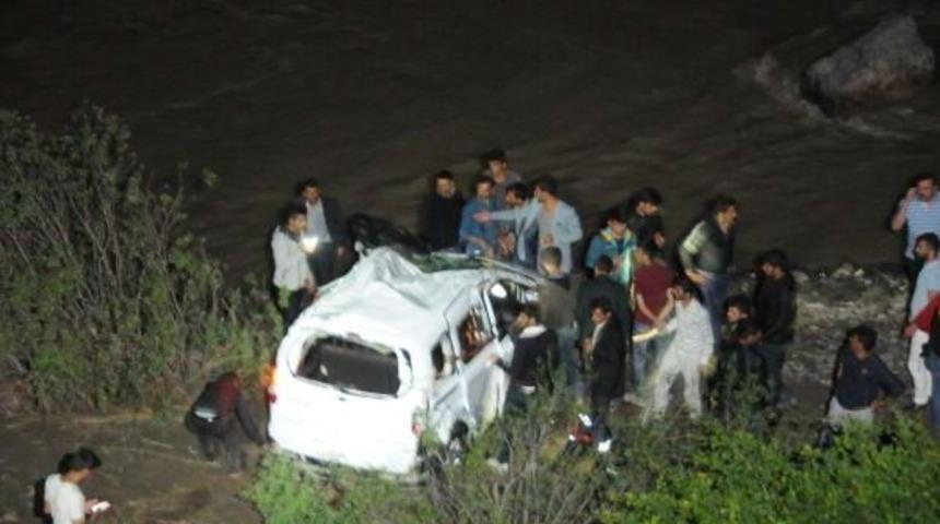 Zap'a U&ccedil;an Ara&ccedil;taki 4 Kişiden 1'i Kayıp