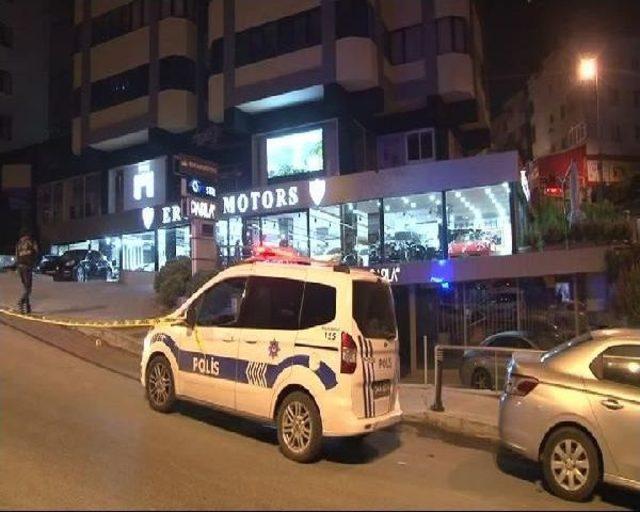 Beşiktaş'ta Oto Galeriye Ateş Açıldı