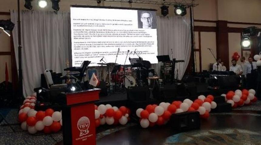 Tev Başkanı Rona Yırcalı: Biz T&uuml;rkiye'nin Demokrasisine, Eğitimine, Gencine Inanıyoruz