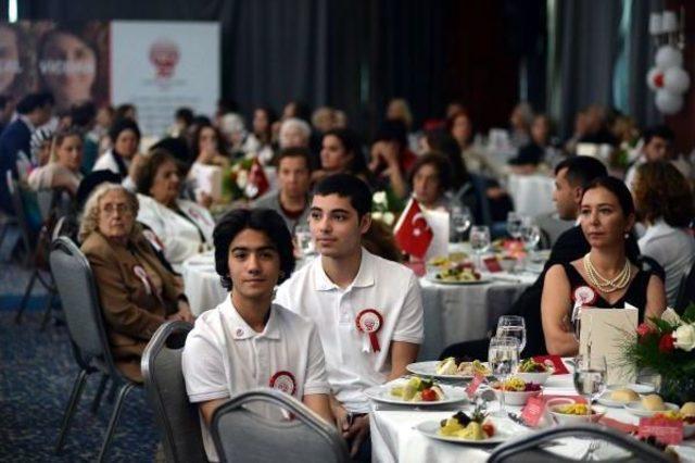 Tev Başkanı Rona Yırcalı: Biz T&uuml;rkiye nin Demokrasisine, Eğitimine, Gencine Inanıyoruz 2