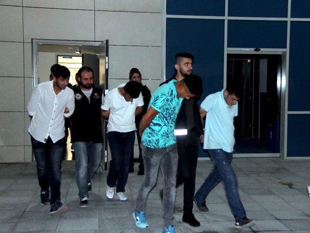 Mersin Polisi Provokasyona İzin Vermedi