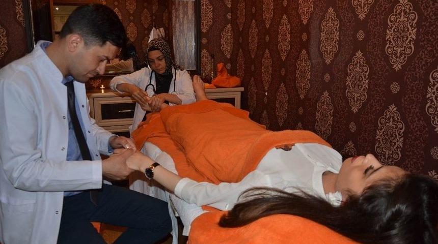 Emet&rsquo;te Refleksoloji Masajına İlgi