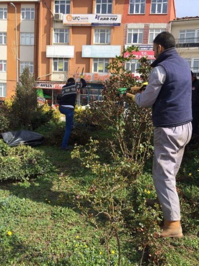 Dilovası’nda Park Ve Bahçeler Düzenleniyor