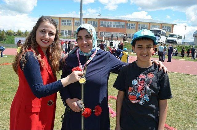 Erzurum Ghsim, Engelli Çocukların Annelerini Unutmadı