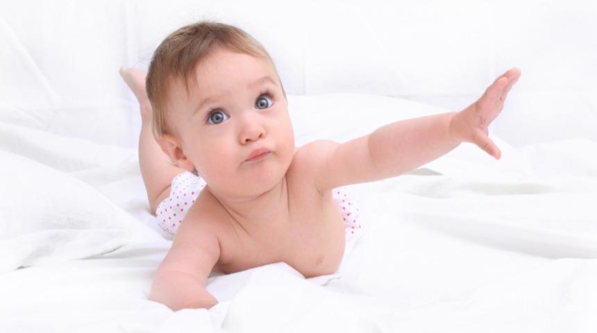 11. Ayda Bebek Gelişimi