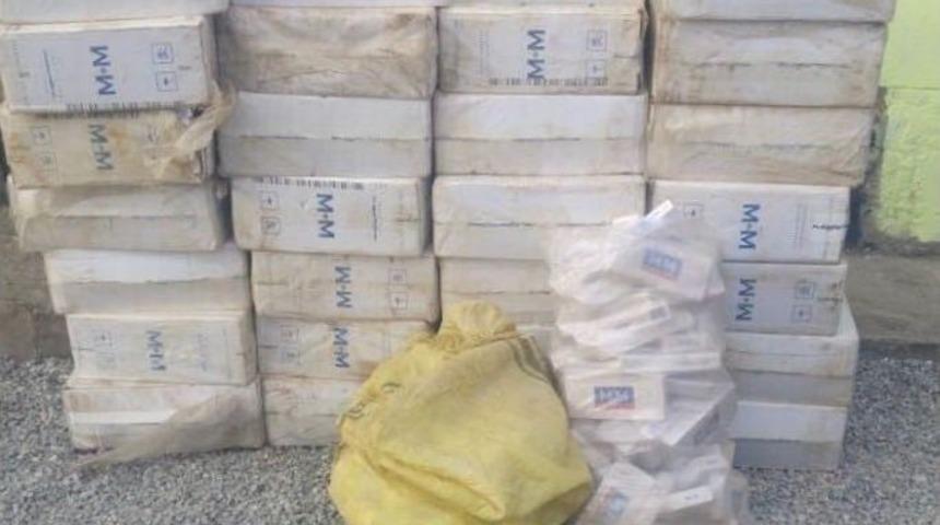 Başkale&rsquo;de Ka&ccedil;ak Sigara Operasyonu