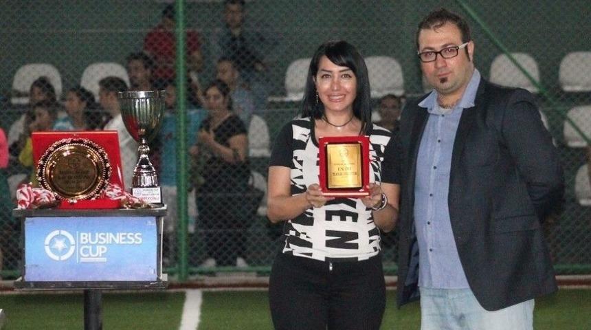 Şendağ Durmaz, Turnuvanın En İyi Teknik Direktörü Seçildi