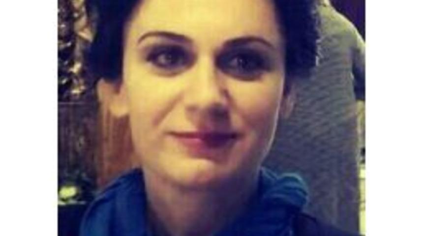 Hikayeci F&uuml;sun Menşure&rsquo;nin İmza G&uuml;n&uuml;