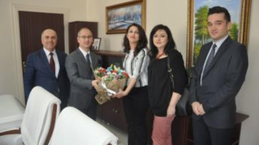 Boz&uuml;y&uuml;k Sgk&rsquo;dan Kaymakam Yaman&rsquo;a Ziyaret