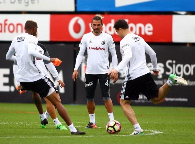 Beşiktaş’ta Kasımpaşa Maçı Hazırlıkları Başladı