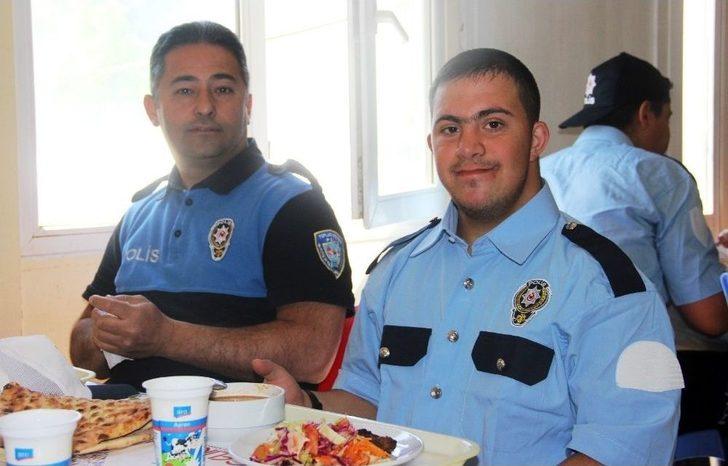 Engelliler Bir Günlüğüne Polis Oldu G4