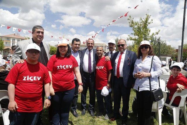 G&ouml;lbaşı Belediyesi Engellileri Yalnız Bırakmadı 1