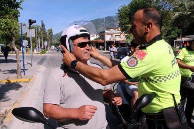 Polisten  g&uuml;venli Kask  Hediyesi 3