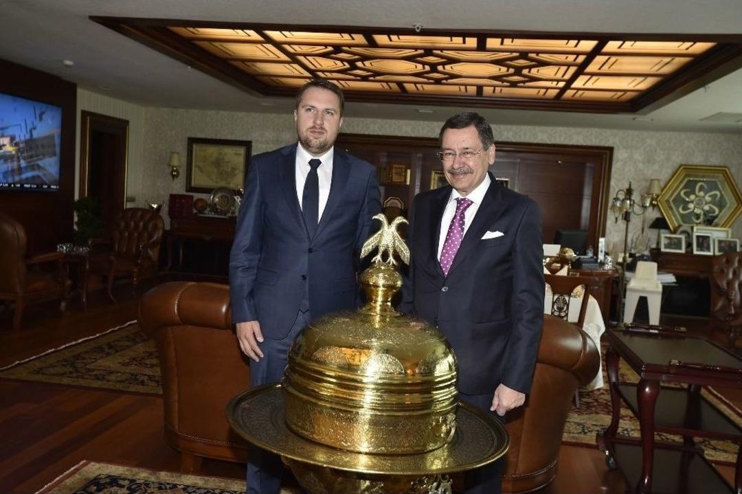 Başkan G&ouml;k&ccedil;ek&rsquo;e Saraybosna&rsquo;dan Konuk...