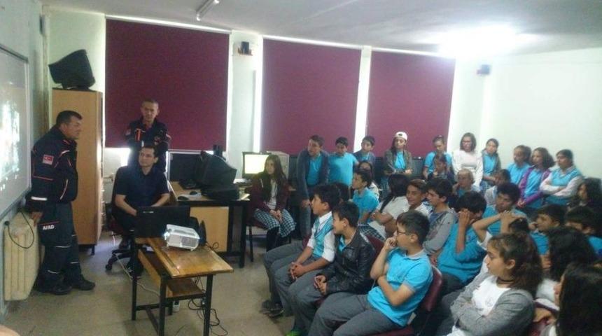Niğde Afad&rsquo;dan 4 Bin 700 &Ouml;ğrenciye Afet Bilinci Eğitimi