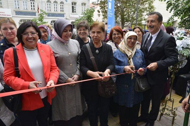 17. Geleneksel Belde Evleri Yıl Sonu Sergisi Açıldı