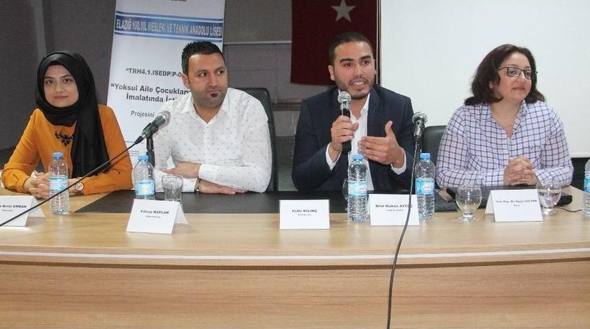 Elazığ&rsquo;da &Ouml;ğrencilere Meslek Tanıtım Konferansı