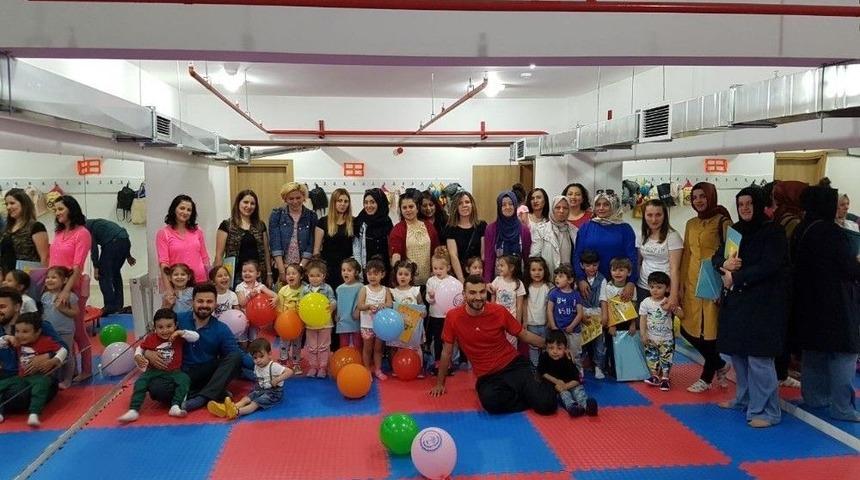 Boz&uuml;y&uuml;kl&uuml; Miniklerin Jimnastik Eğitimi Sona Erdi