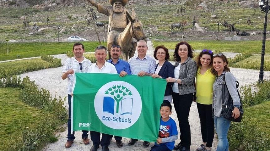 Eko-okullara Uluslararası &ldquo;yeşil Bayrak&rdquo; &Ouml;d&uuml;l&uuml;