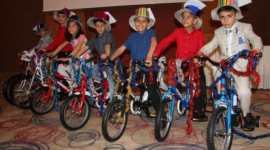 &Ccedil;ocukların Hayalleri Hilton İle Ger&ccedil;ekleşti