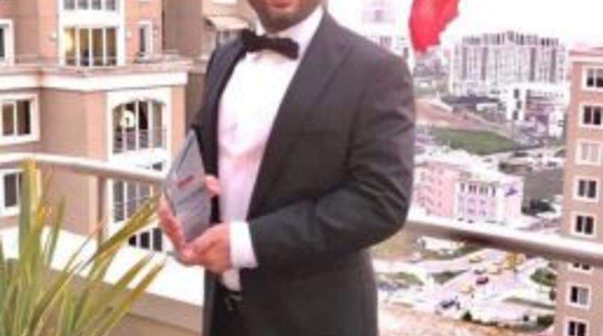 Korkut &Ouml;zdemir: "2017 Yılında İnşaat Sekt&ouml;r&uuml;nde Y&uuml;zler G&uuml;lecek"