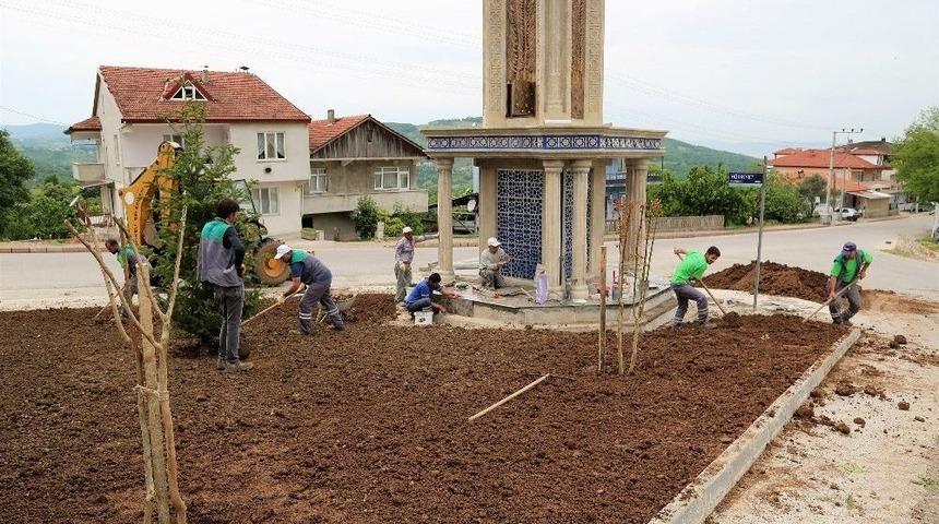 Yeni Saat Kulesine &Ccedil;evre D&uuml;zenlemesi Yapıldı