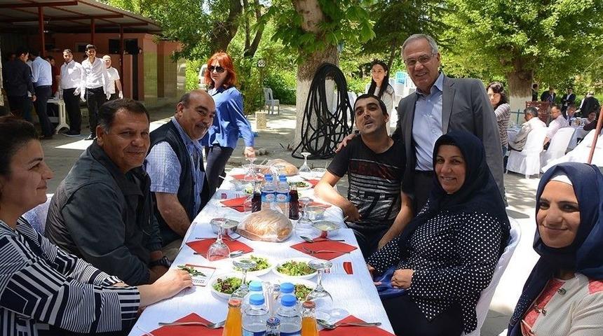 Dinar Belediyesi&rsquo;nden &ldquo;engelliler Haftası&rdquo; Etkinliği