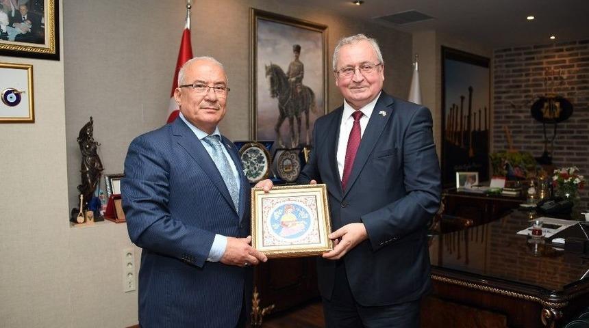 Başkan Kocamaz: "mersin Ge&ccedil;mişi 10 Bin Yıl &Ouml;ncesine Dayanan &Ccedil;ok Kadim Bir Şehirdir"