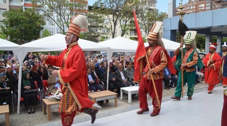 Yılsonu Sergisine Mehteranlı A&ccedil;ılış