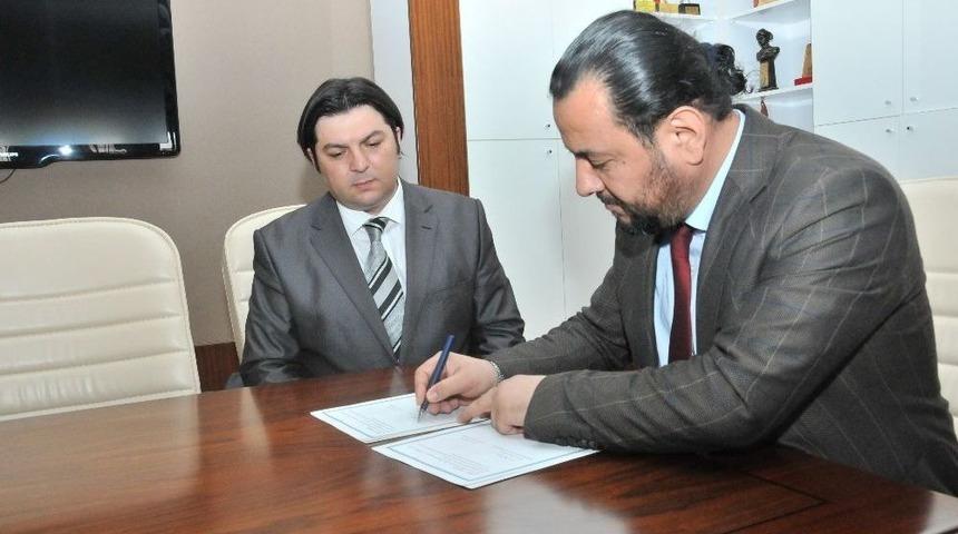 Km&uuml;&rsquo;den Yabancı &Ouml;ğrencilere T&uuml;rk&ccedil;e &Ouml;ğretimi İ&ccedil;in &Ouml;nemli Adım