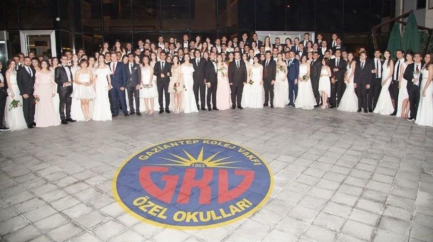 Gkv 53. Yıl Mezunlarına Muhteşem Balo