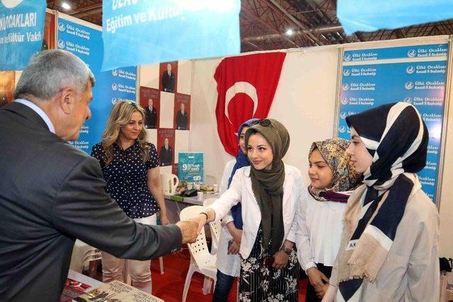 Başkan Karaosmanoğlu: &ldquo;kocaeli Kitap Fuarının Y&uuml;reği &Ccedil;ok Geniş&rsquo;&rsquo; 1