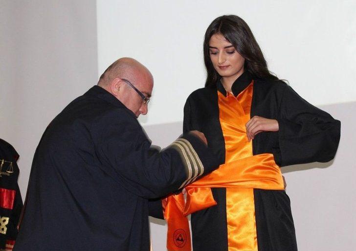 Turizm İşletmeciliği Otelcilik Yüksekokulu İlk Mezunlarını Verdi G2