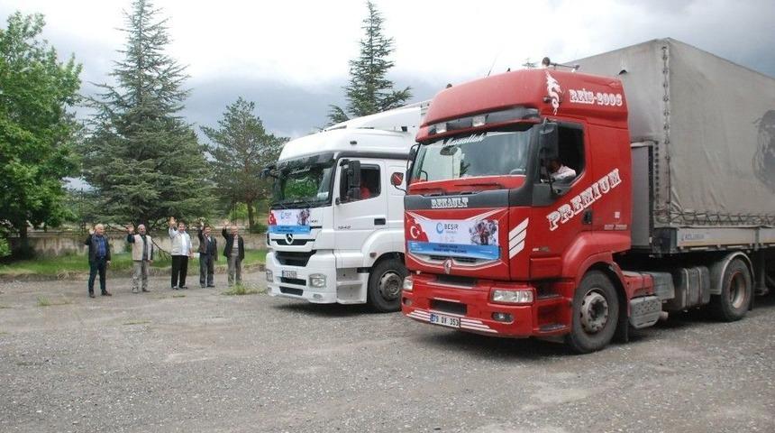 Tokat&rsquo;tan Suriye&rsquo;ye 2 Tır Yardım