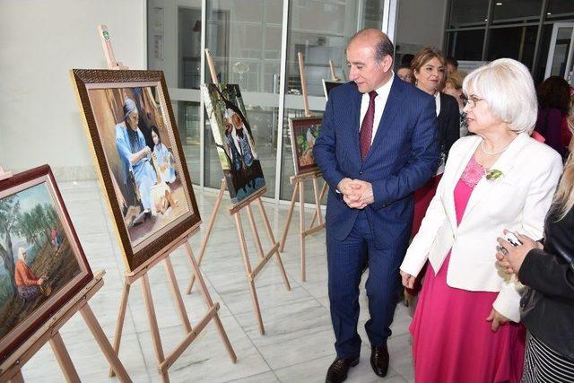 Ressamlar Aileyi &Ccedil;izdi 1