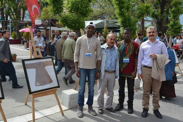 Uşak&rsquo;ta Kutsal Emanetlerin Fotoğrafları Bile B&uuml;y&uuml;k İlgi G&ouml;rd&uuml; 2