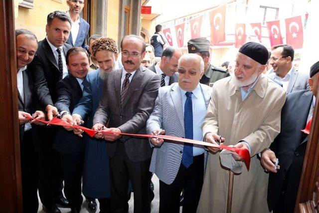 Seyyid Müderris Zeynel Ağa Cami Hizmete Açıldı