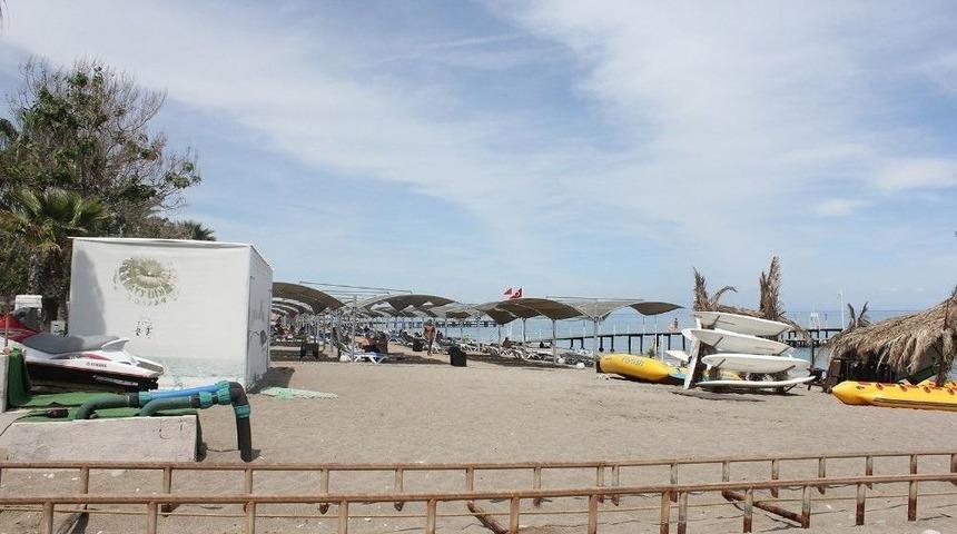 Rus Turist Denizde Boğuldu