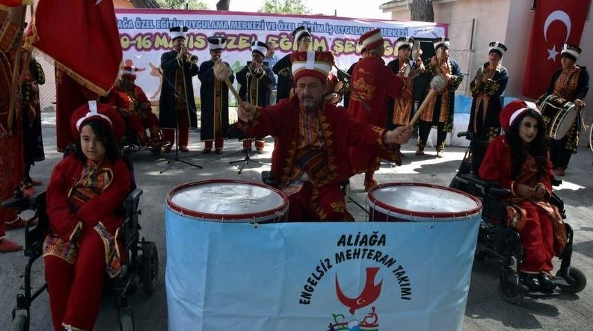 &Ouml;zel Eğitim Şenliği&rsquo;ne Yoğun İlgi