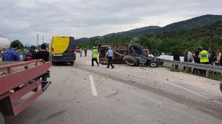 Amasya'da Kaza: 1 &Ouml;l&uuml;, 3 Yaralı