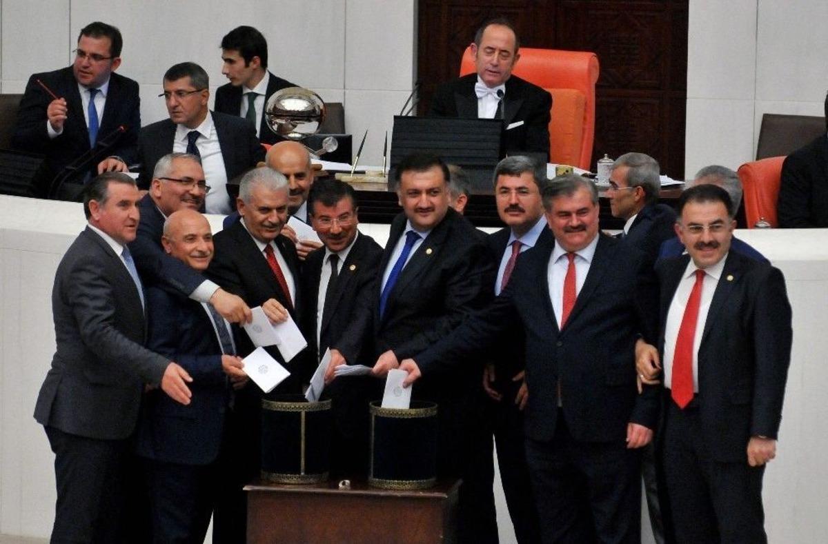 Hsk &Uuml;yeleri Belirleniyor