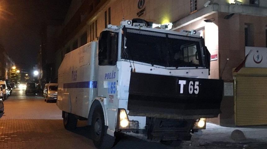 Sultangazi&rsquo;de Gerginlik S&uuml;r&uuml;yor