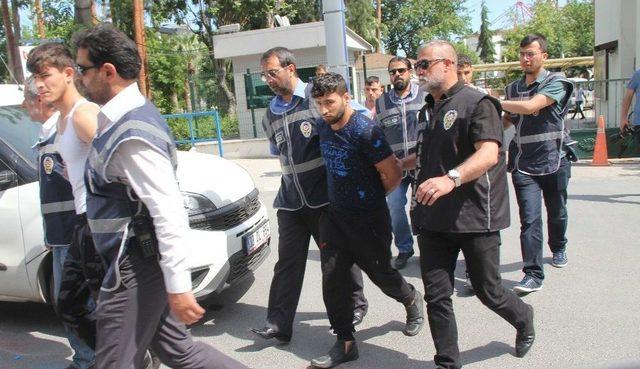 Mersin&rsquo;de İşlenen Cinayetle İlgili 5 Suriyeli Tutuklandı 3