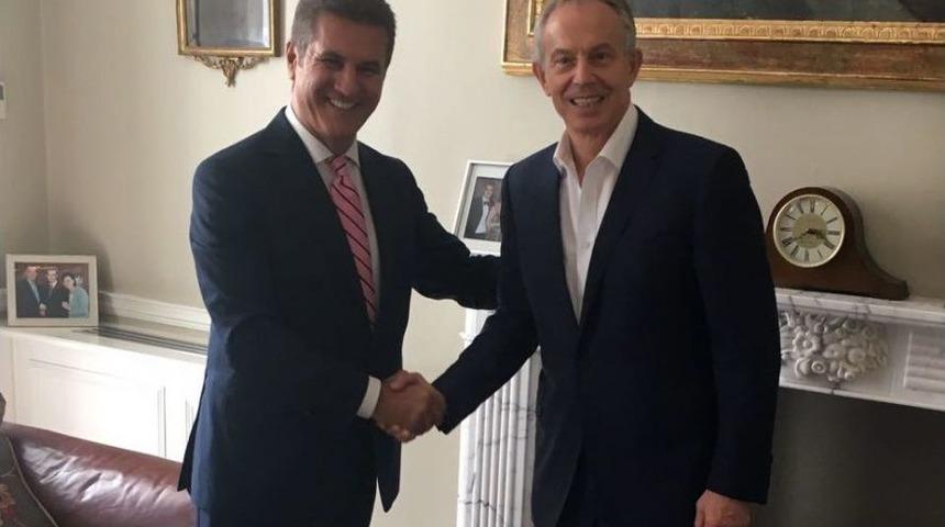Mustafa Sarıg&uuml;l, İngiltere Eski Başbakanı Tony Blair İle G&ouml;r&uuml;şt&uuml;