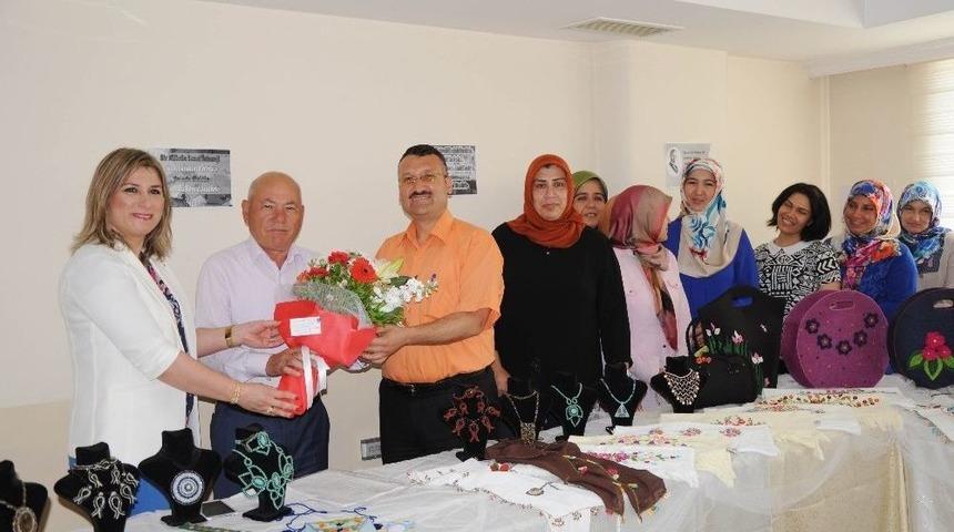 Erdemli Esnaflar Odasında El Sanatları Sergisi