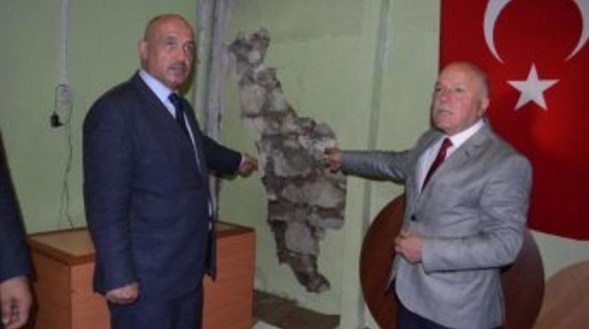 Milletvekili Ilıcalı Ve Başkan Sekmen Afetzedeleri Yalnız Bırakmadı