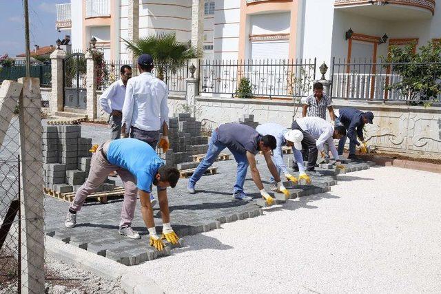 Yeşilbayır Ve Düzlerçamı Mahallelerine Kilit Taşı Döşeniyor