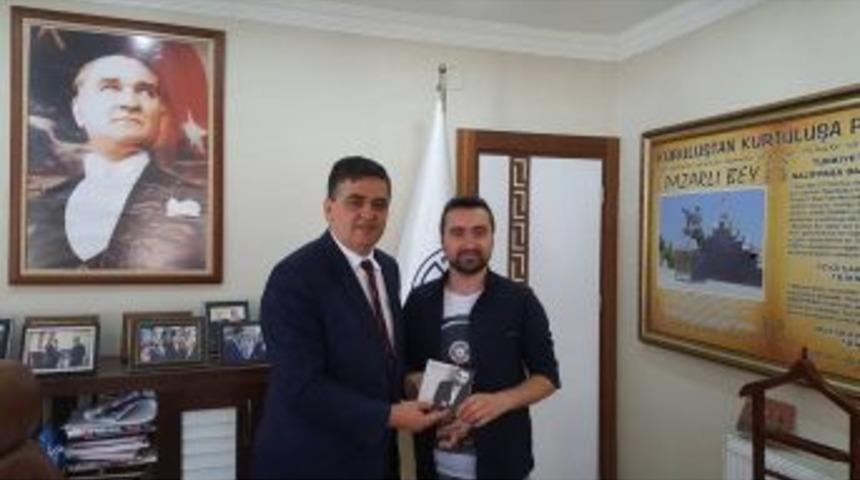 Pazaryerili Yerel Sanat&ccedil;ı Başkan Yal&ccedil;ın&rsquo;la Bir Araya Geldi