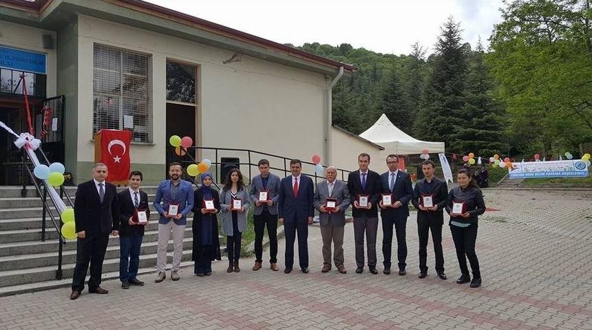 Başkan Yal&ccedil;ın T&uuml;bitak 4006 Bilim Fuarına Katıldı