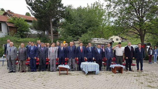 Başkan Yalçın Tübitak 4006 Bilim Fuarına Katıldı